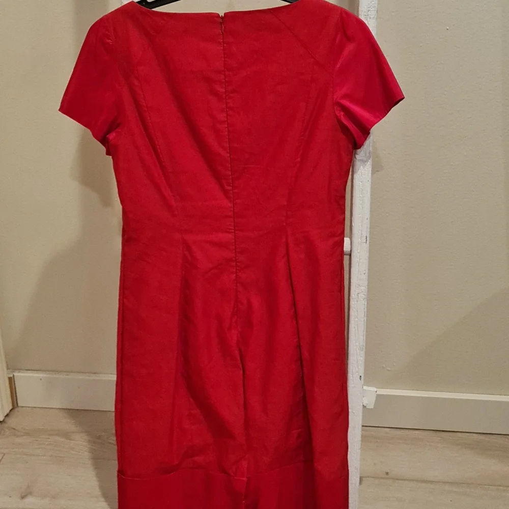 Red Dress - Picture 4 of 4